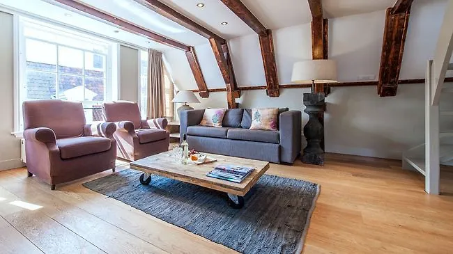 Hotel Short Group Vip *